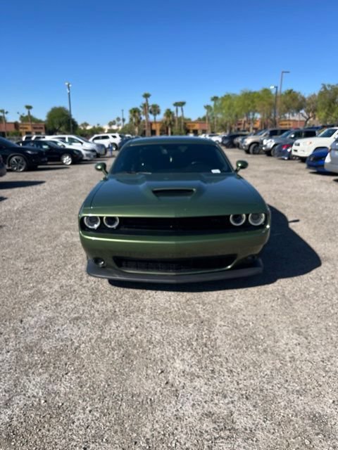 Used 2021 Dodge Challenger R/T w/ Driver Convenience Group RWD image 2