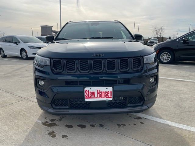 New 2026 Jeep Compass Latitude AWD/4WD image 9