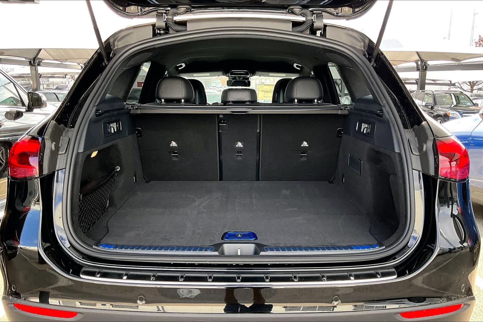 New 2026 Mercedes-Benz GLC 300 image 14