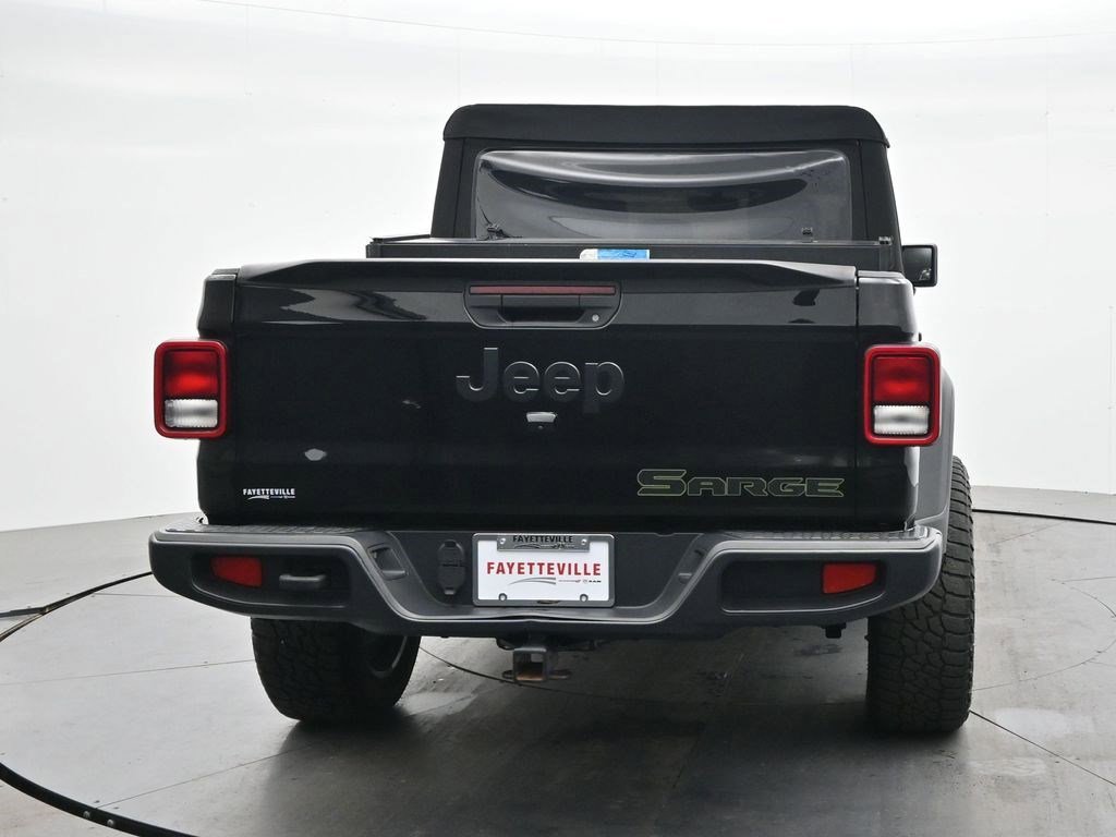 Used 2023 Jeep Gladiator Sport AWD/4WD image 6