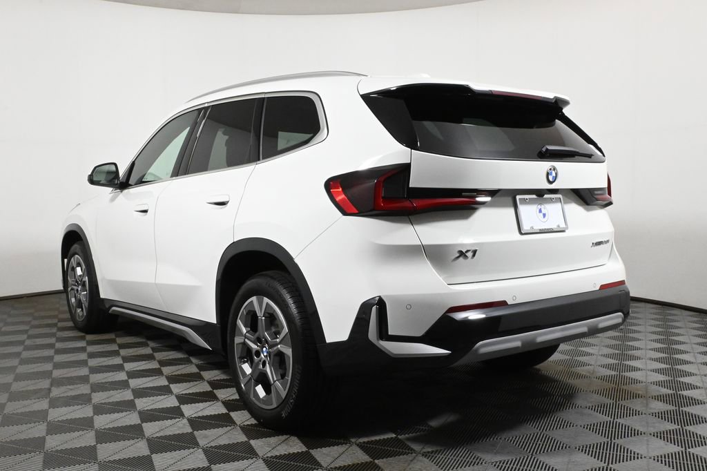 Used 2026 BMW X1 xDrive28i w/ Convenience Package AWD/4WD image 5