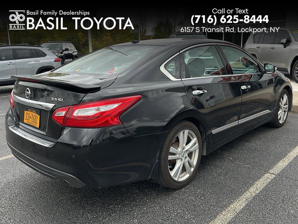 Used 2017 Nissan Altima 3.5 SL w/ 3.5SL Technology Package