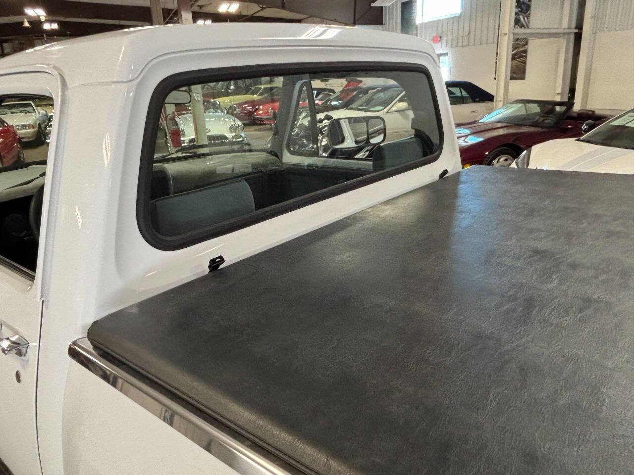 Used 1993 Dodge D/W Truck 250 RWD image 27