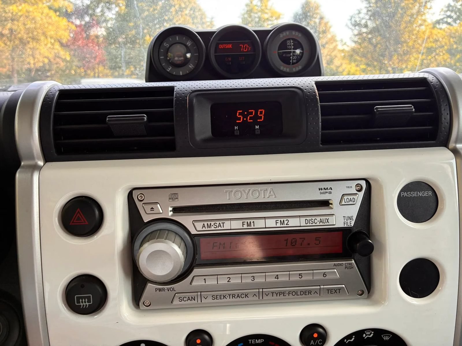 Used 2008 Toyota FJ Cruiser 4WD image 23