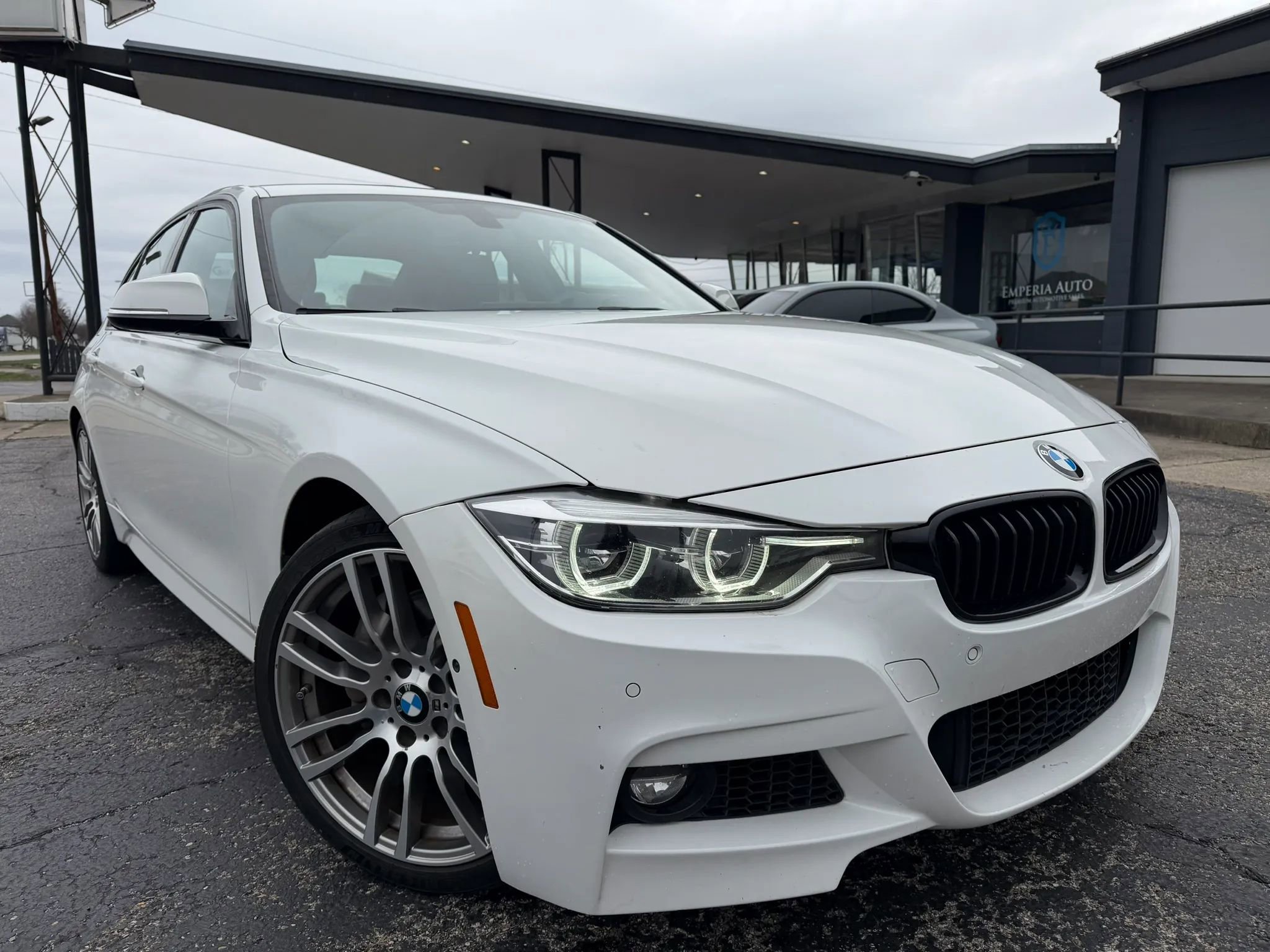 Used 2017 BMW 340i 340i Sedan 4D image 3