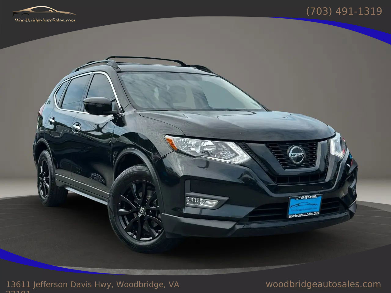 Used 2018 Nissan Rogue SV image 1