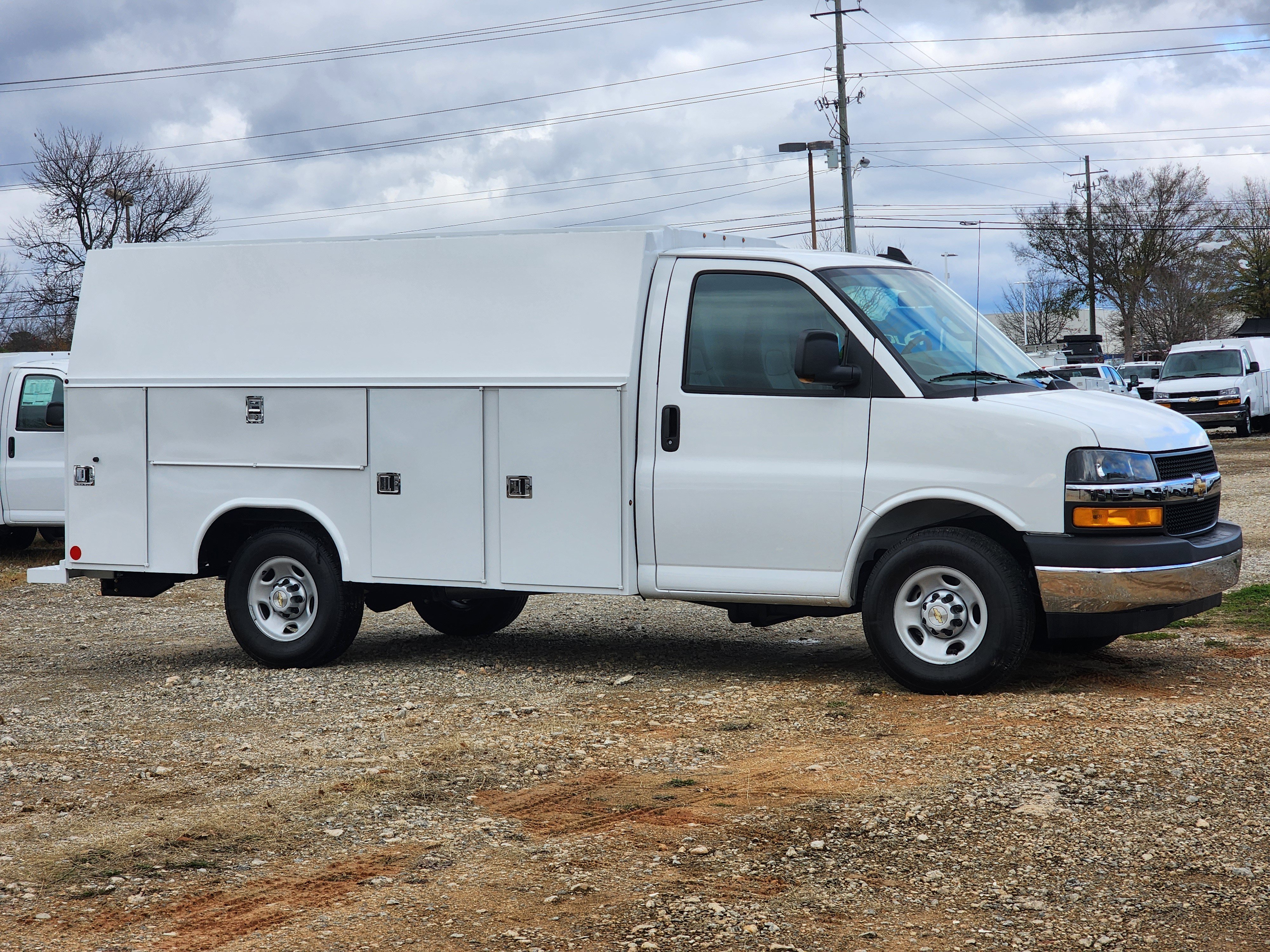 New 2025 Chevrolet Express 3500 w/ Power Convenience Package RWD image 3