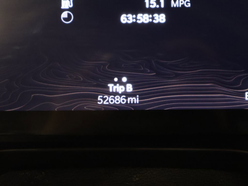 Used 2024 Jeep Grand Cherokee L Limited w/ Luxury Tech Group II image 40