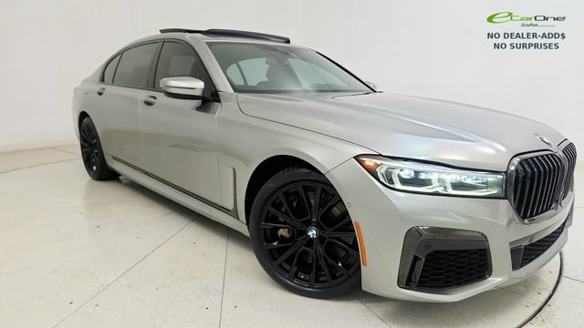Used 2022 BMW 750i xDrive w/ M Sport Package AWD/4WD image 12
