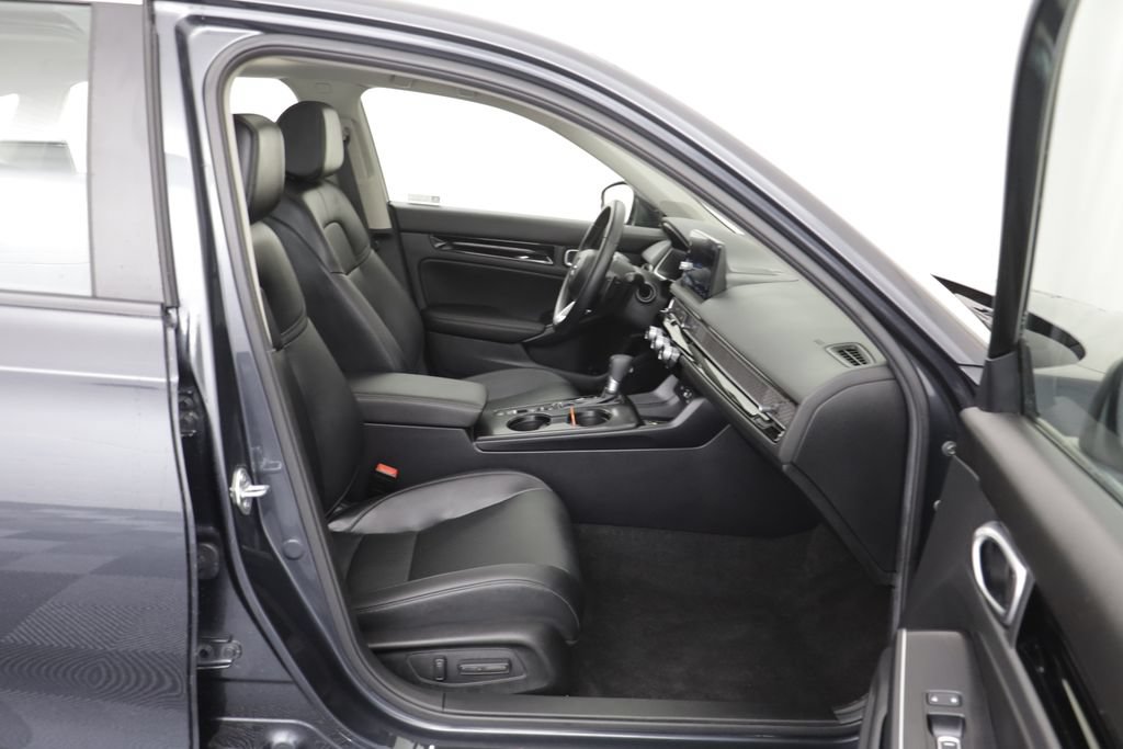 Used 2024 Honda Civic Touring image 19