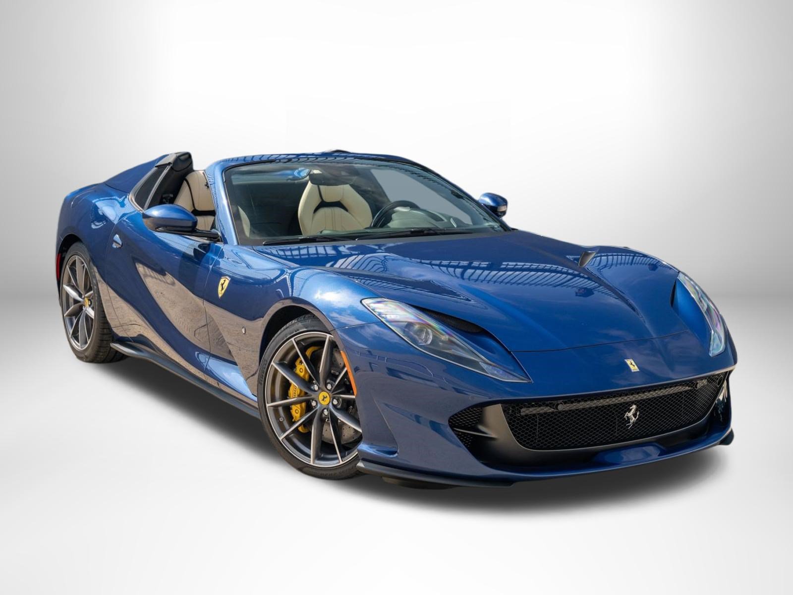 Used 2021 Ferrari 812 GTS RWD image 1