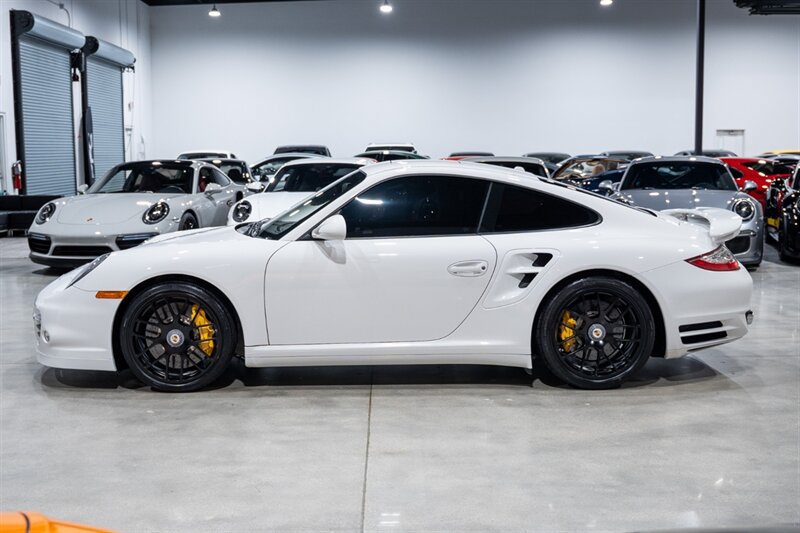 Used 2013 Porsche 911 Turbo S AWD/4WD image 3