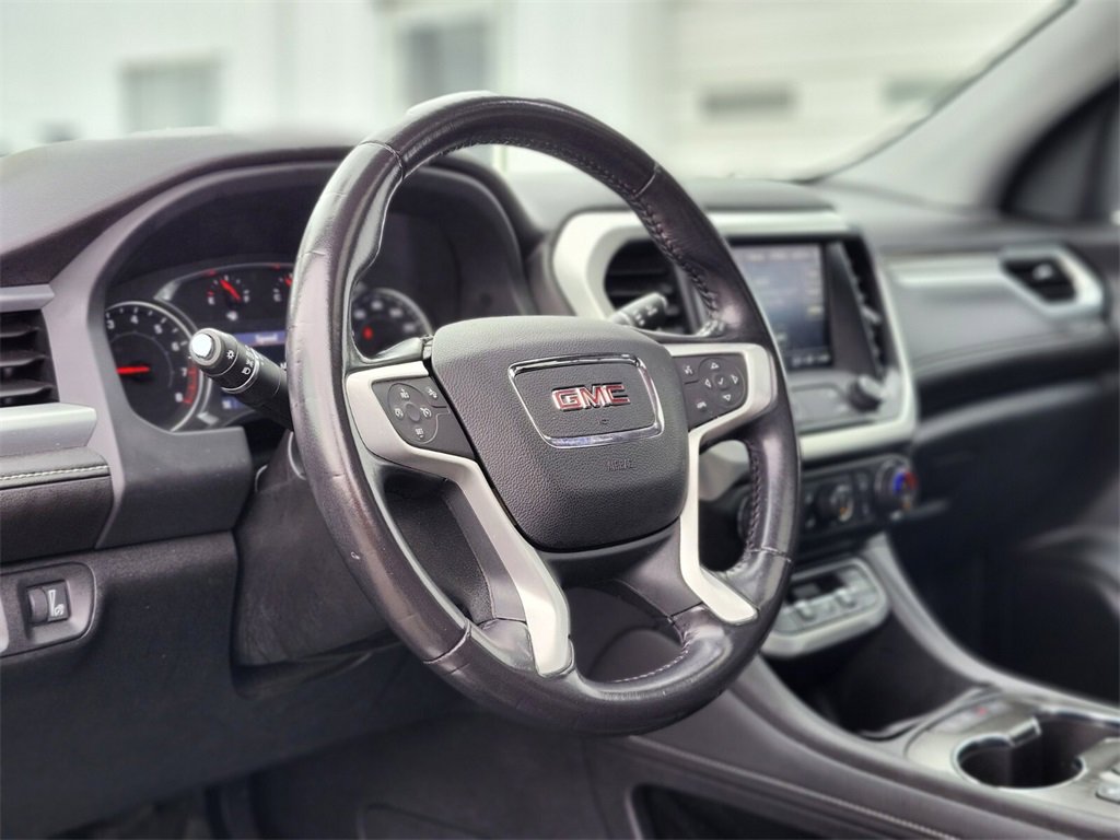 Used 2021 GMC Acadia SLT image 18