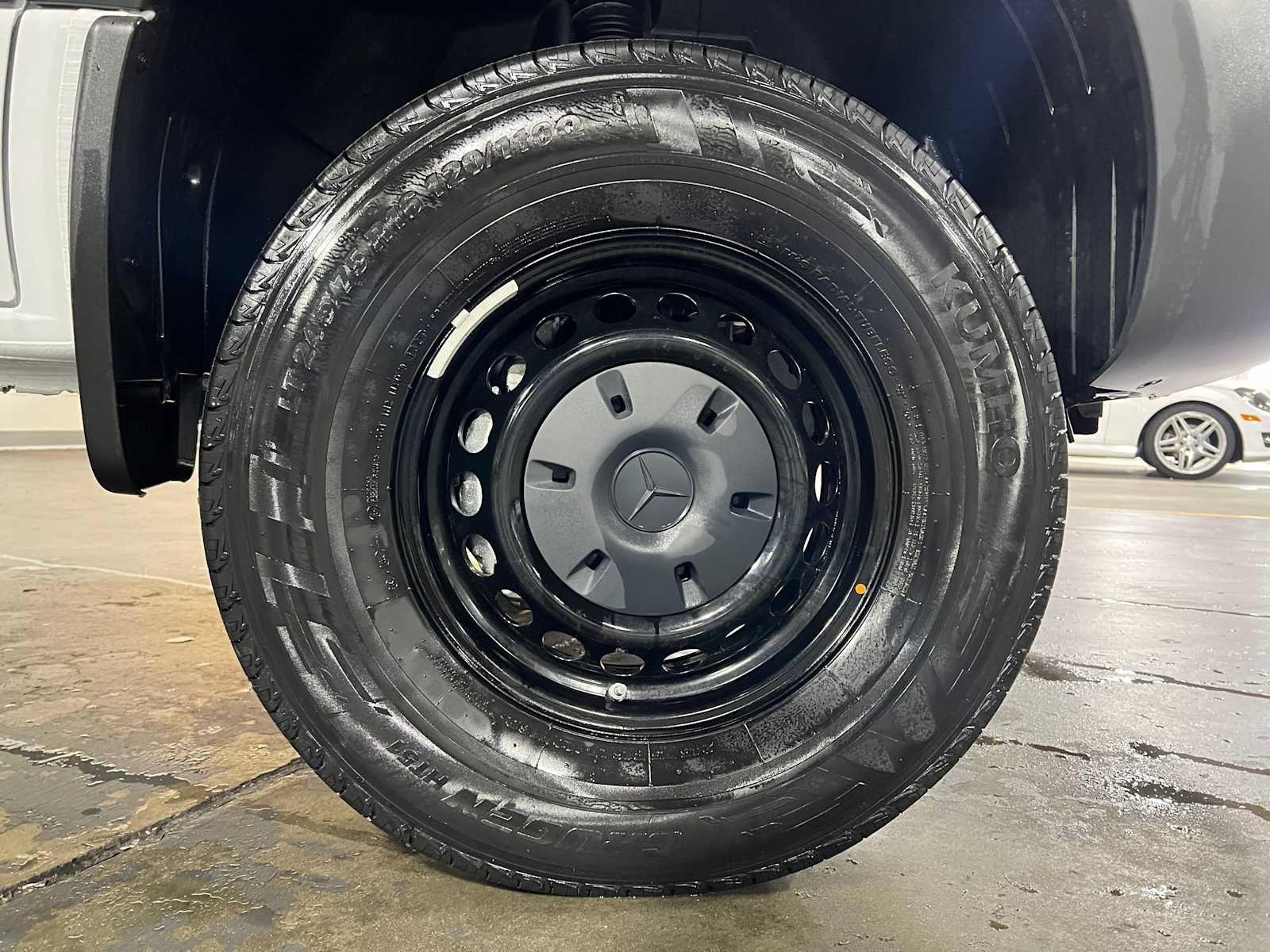 New 2025 Mercedes-Benz Sprinter 2500 image 9