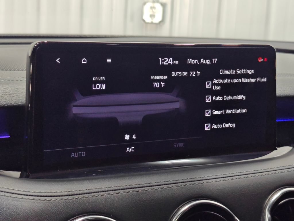 Used 2022 Kia Stinger GT2 RWD image 44