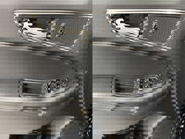 Certified 2024 Ford Edge SEL w/ Convenience Package image 5