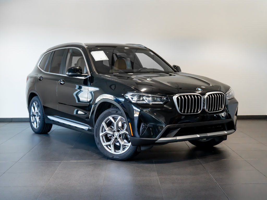 Used 2024 BMW X3 xDrive30i w/ Premium Package w/ZPA AWD/4WD image 9