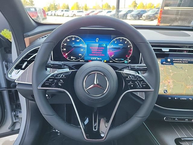 Certified 2025 Mercedes-Benz E 350 4MATIC Sedan image 33