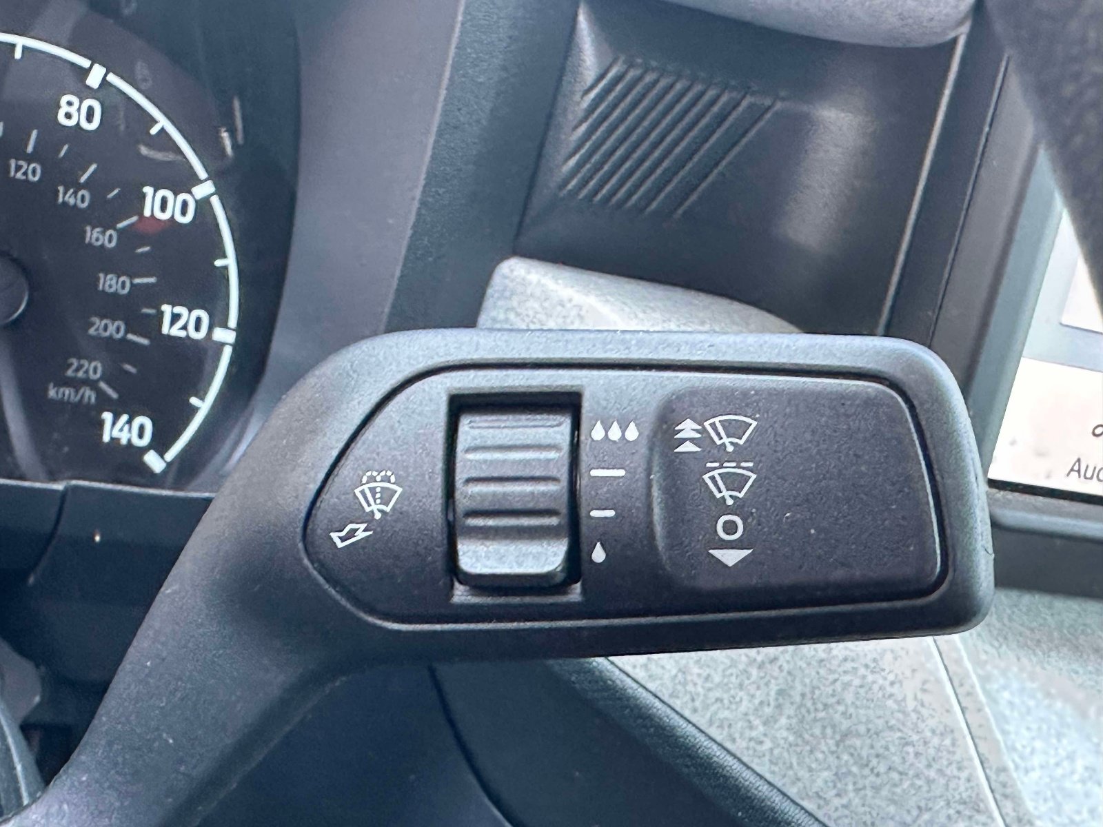Used 2024 Ford Maverick XLT FWD image 18