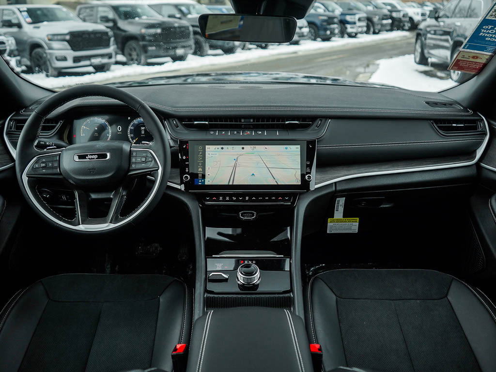 New 2026 Jeep Grand Cherokee Altitude AWD/4WD image 14