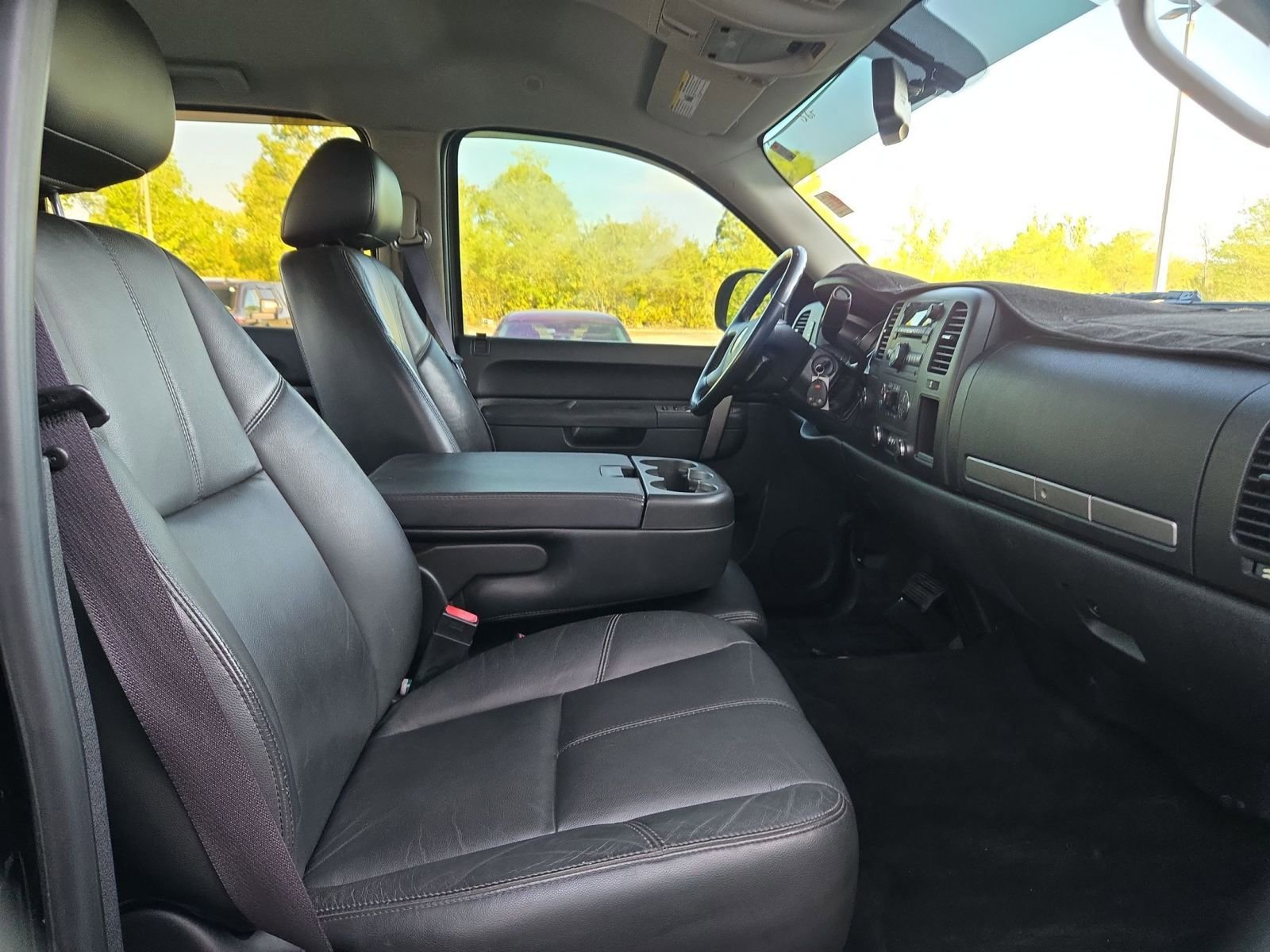 Used 2011 Chevrolet Silverado 1500 LT w/ All-Star Edition image 29