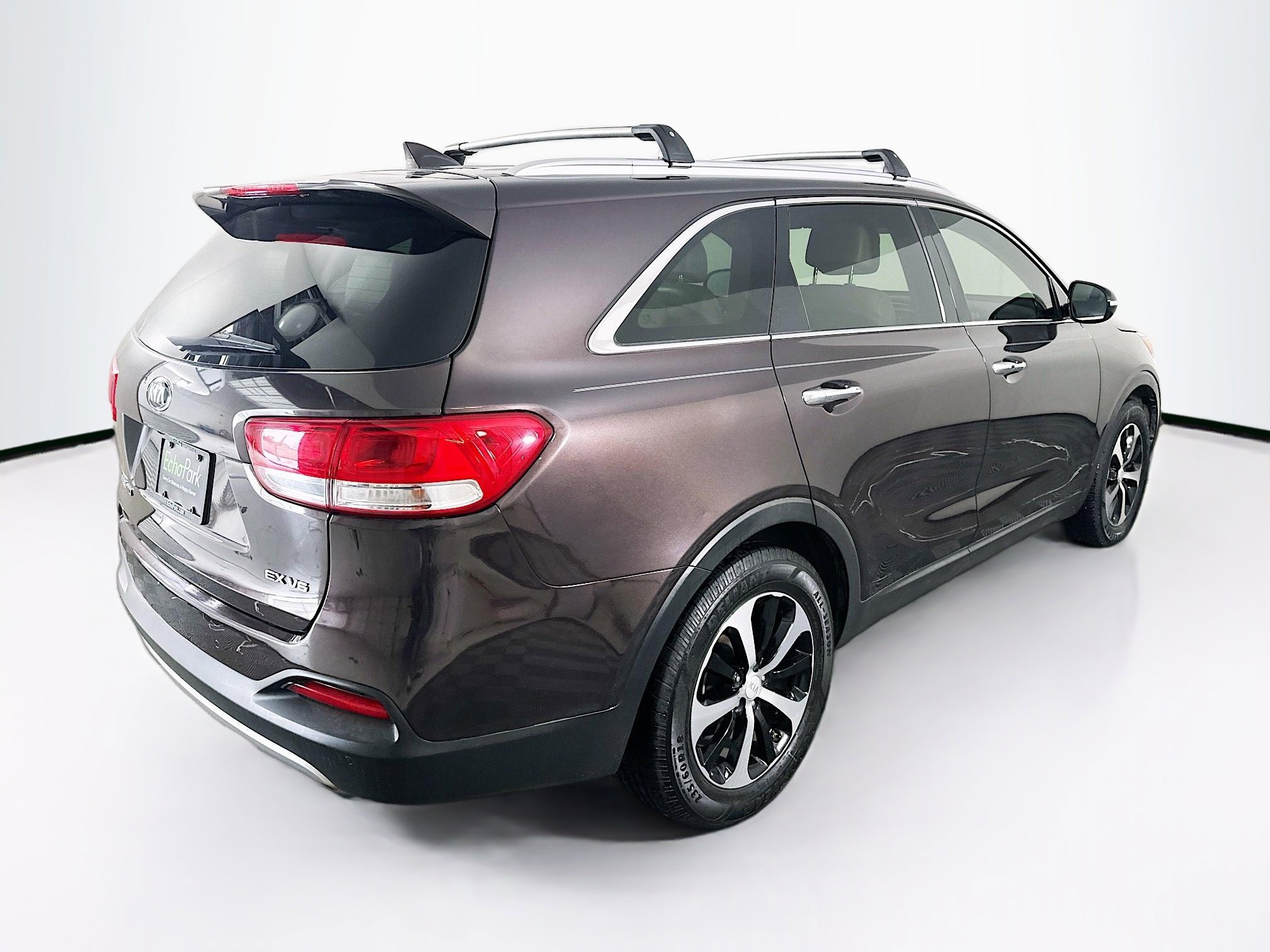 Used 2017 Kia Sorento EX image 9