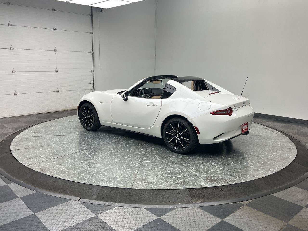 New 2026 MAZDA MX-5 Miata RF Grand Touring RWD image 2