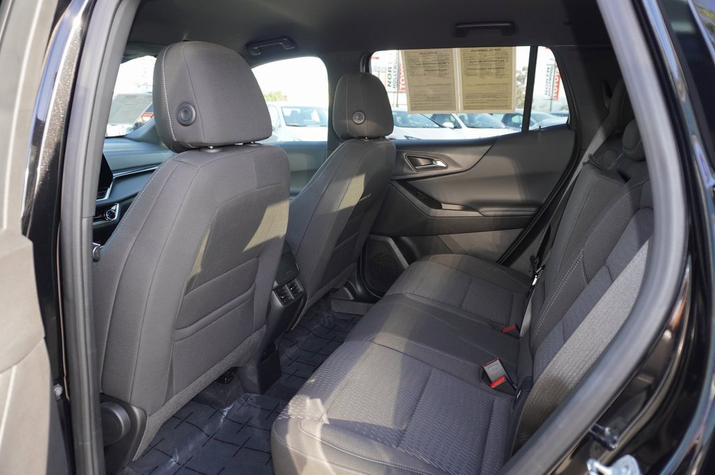 Used 2025 Chevrolet Equinox LT image 9