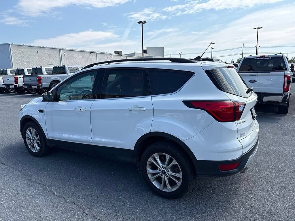 Used 2019 Ford Escape SEL AWD/4WD image 3