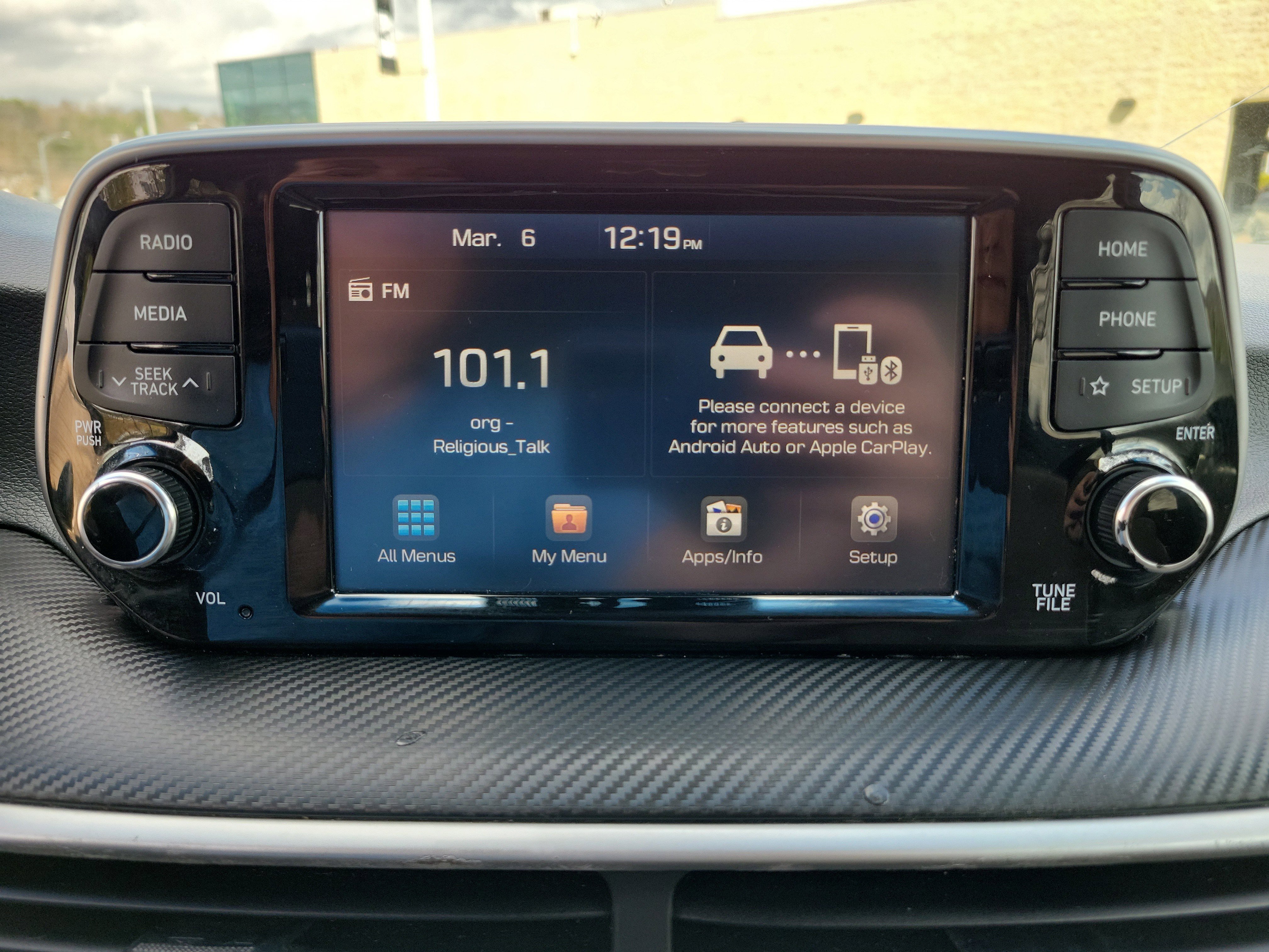 Used 2020 Hyundai Tucson SE image 10