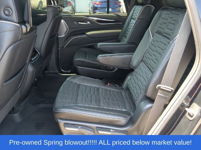 Used 2024 Cadillac Escalade V w/ Heavy-Duty Trailer Package AWD/4WD image 40