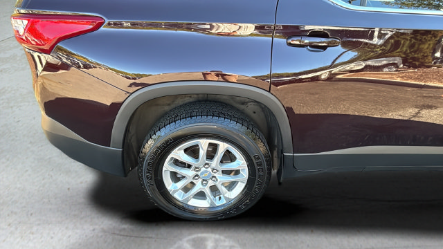 Used 2020 Chevrolet Traverse LT AWD/4WD image 37
