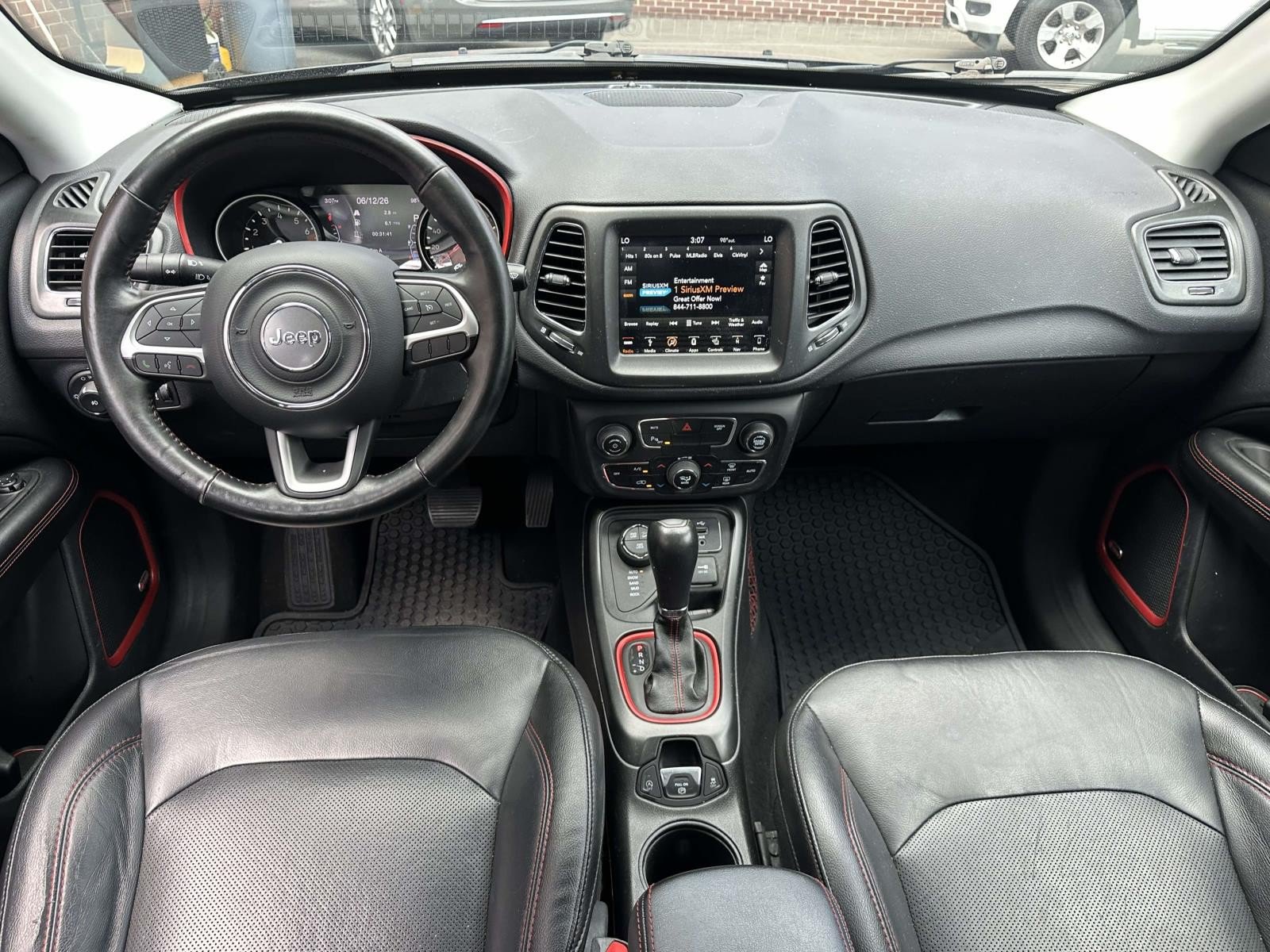 Certified 2018 Jeep Compass Trailhawk w/ Leather Interior Group AWD/4WD image 19