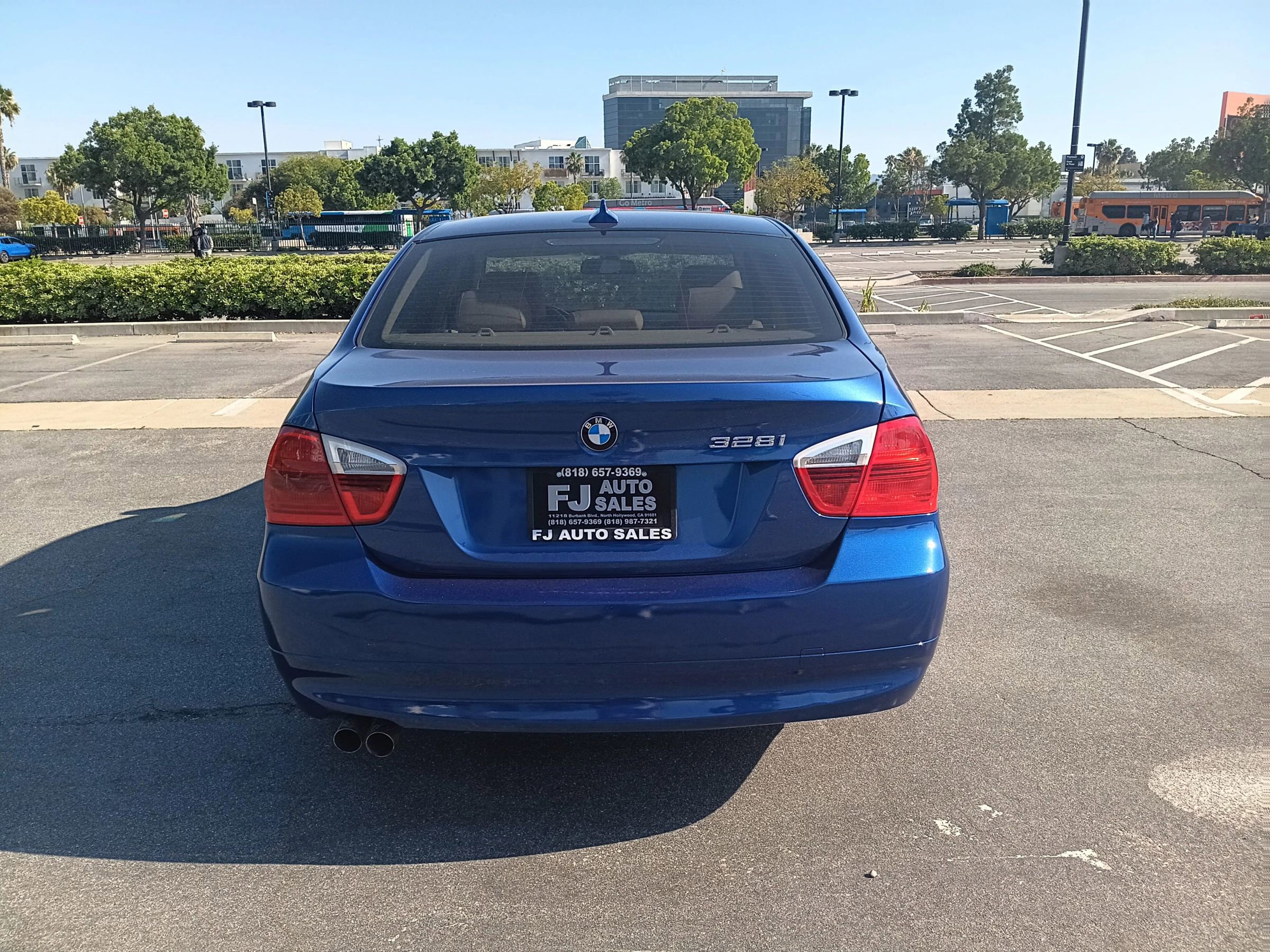 Used 2007 BMW 328i Sedan RWD image 7