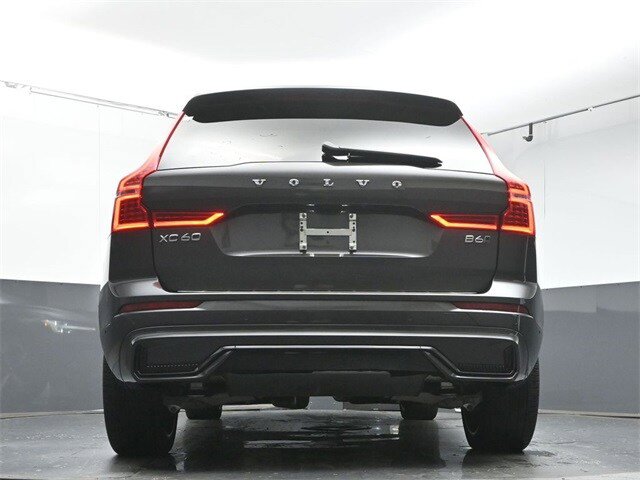 Certified 2023 Volvo XC60 B6 Ultimate w/ Protection Package Premier AWD/4WD image 38