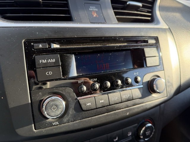 Used 2016 Nissan Sentra S image 12