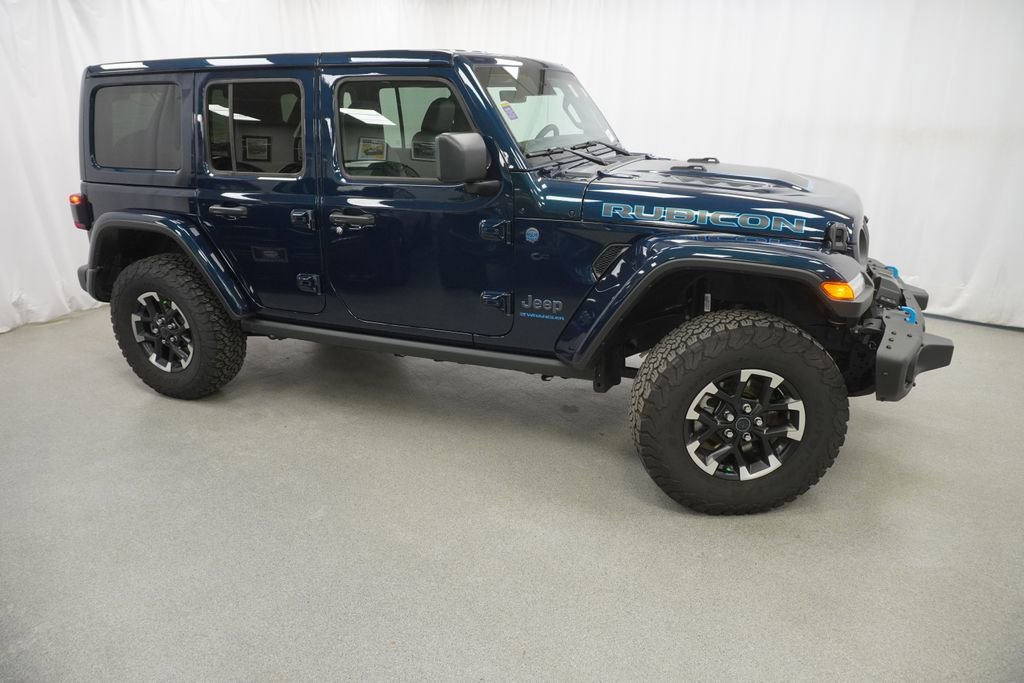 Used 2025 Jeep Wrangler Unlimited Rubicon 4xe AWD/4WD image 11