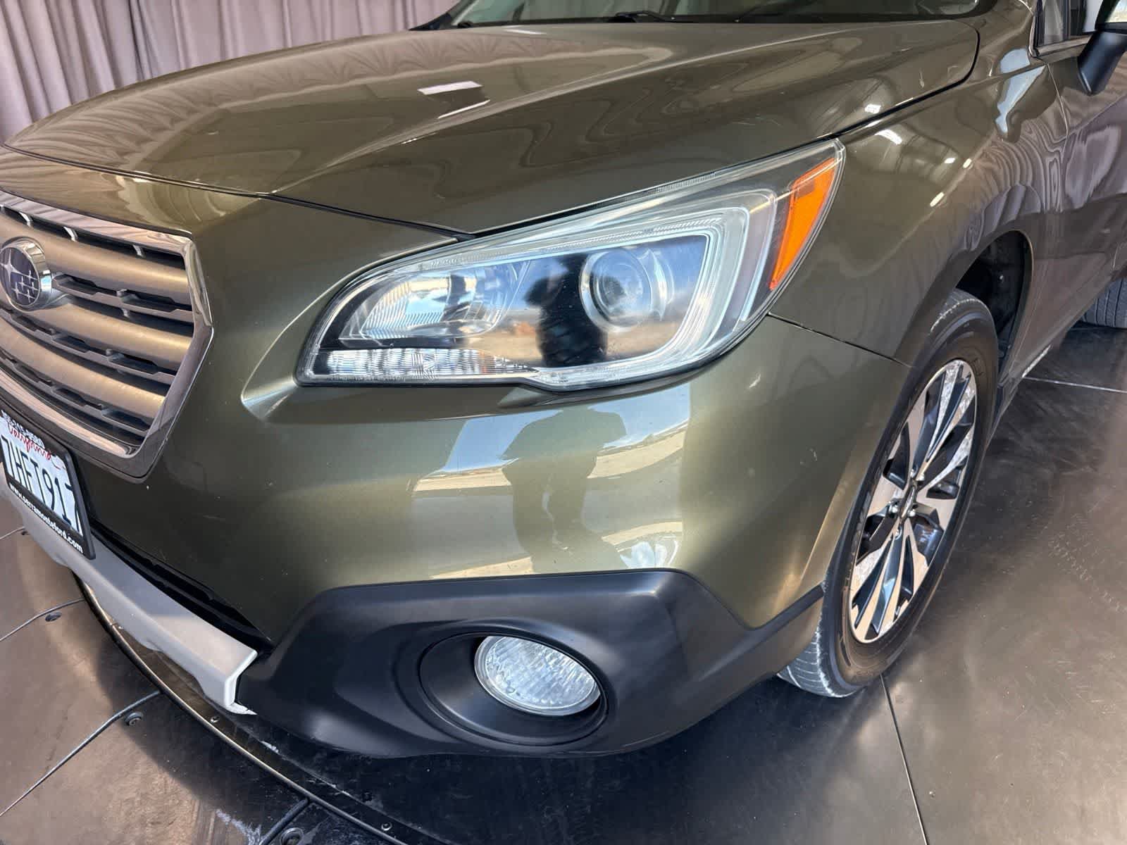 Used 2015 Subaru Outback 2.5i Limited w/ Protection Package #1 AWD/4WD image 7