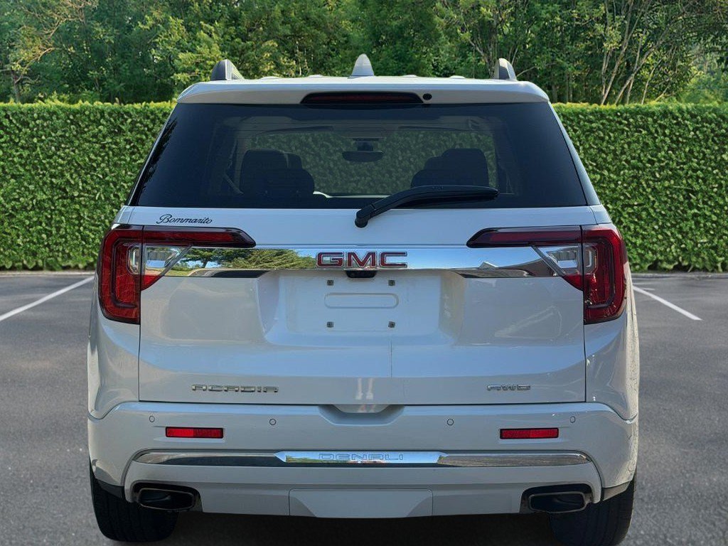 Used 2021 GMC Acadia Denali w/ Denali Ultimate Package AWD/4WD image 5
