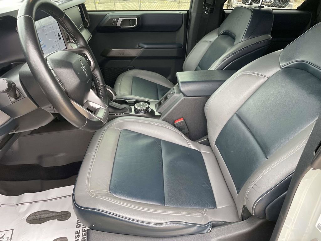 Used 2021 Ford Bronco First Edition AWD/4WD image 13