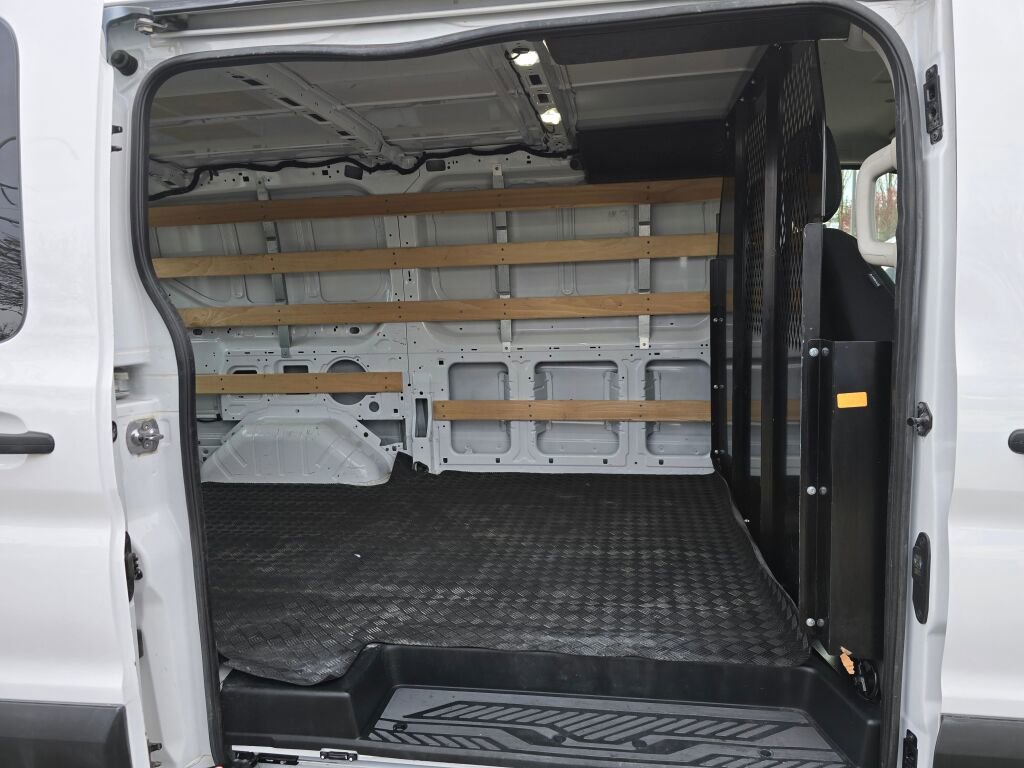 Used 2024 Ford Transit 250 Low Roof w/ Exterior Upgrade Package image 10