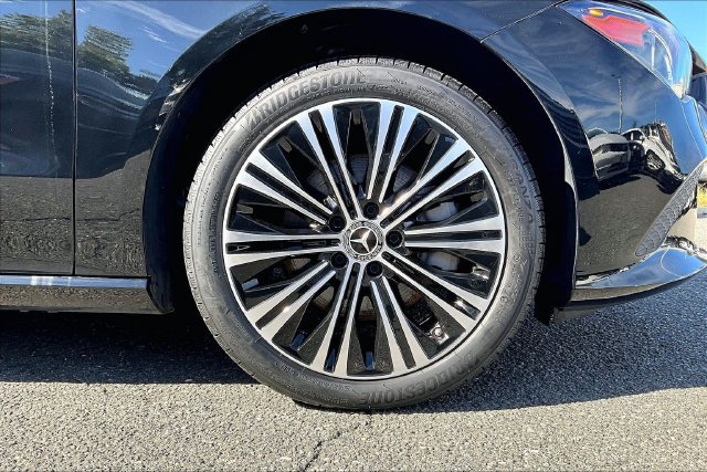 Certified 2023 Mercedes-Benz CLA 250 4MATIC w/ Premium Package image 9