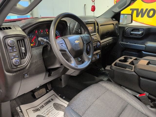 Certified 2023 Chevrolet Silverado 1500 Custom w/ LPO, Dark Essentials Package image 9