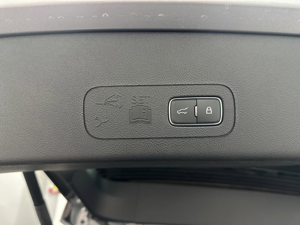 Used 2024 Lincoln Aviator AWD w/ Premium Package image 44