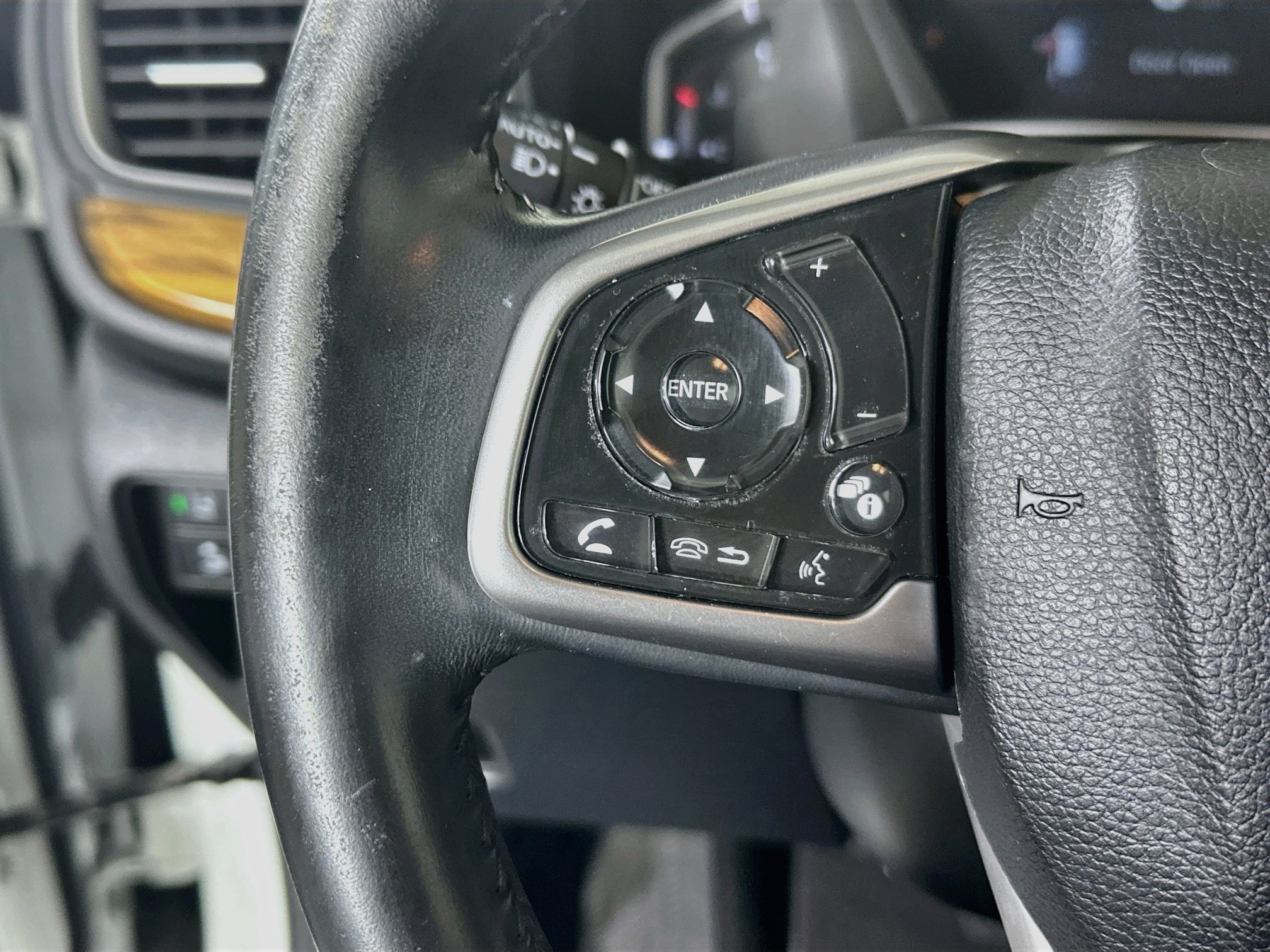 Used 2020 Honda CR-V EX-L image 16