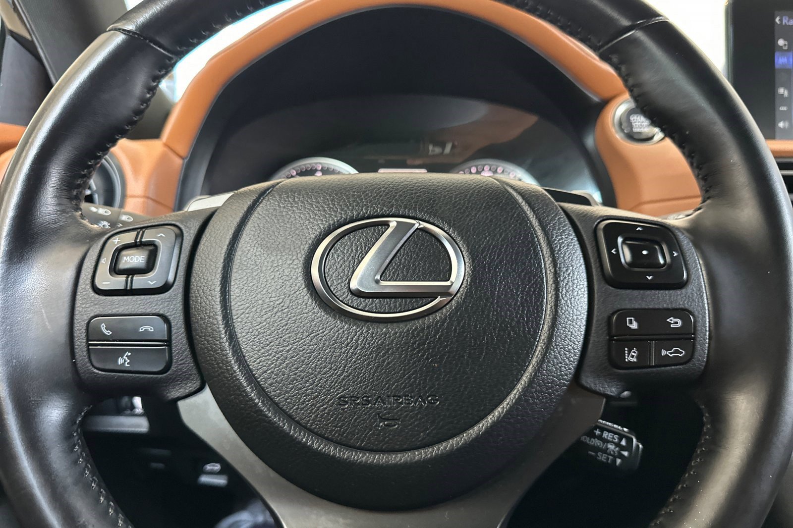 Certified 2024 Lexus IS 300 F Sport RWD image 18