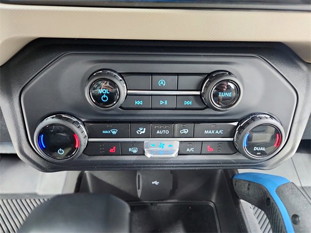 Used 2023 Ford Bronco Wildtrak image 32