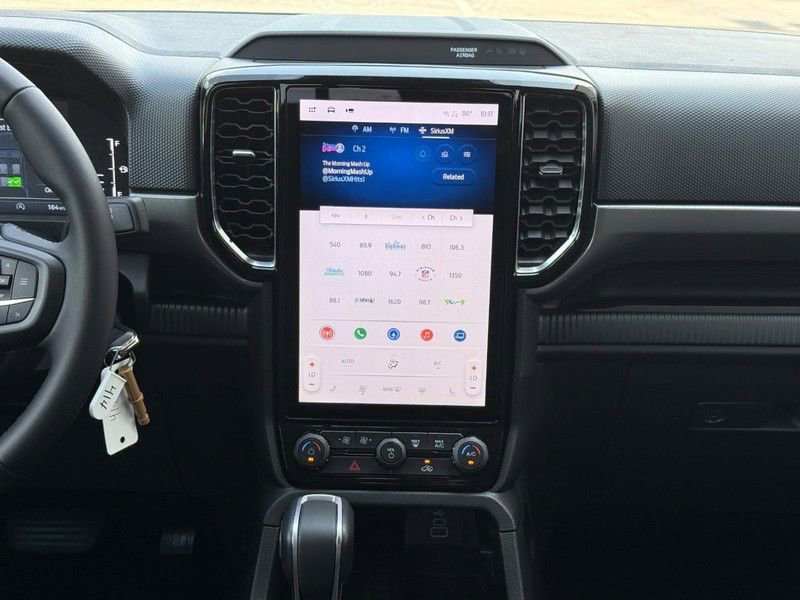 New 2025 Ford Ranger XLT w/ Equipment Group 301A High image 8