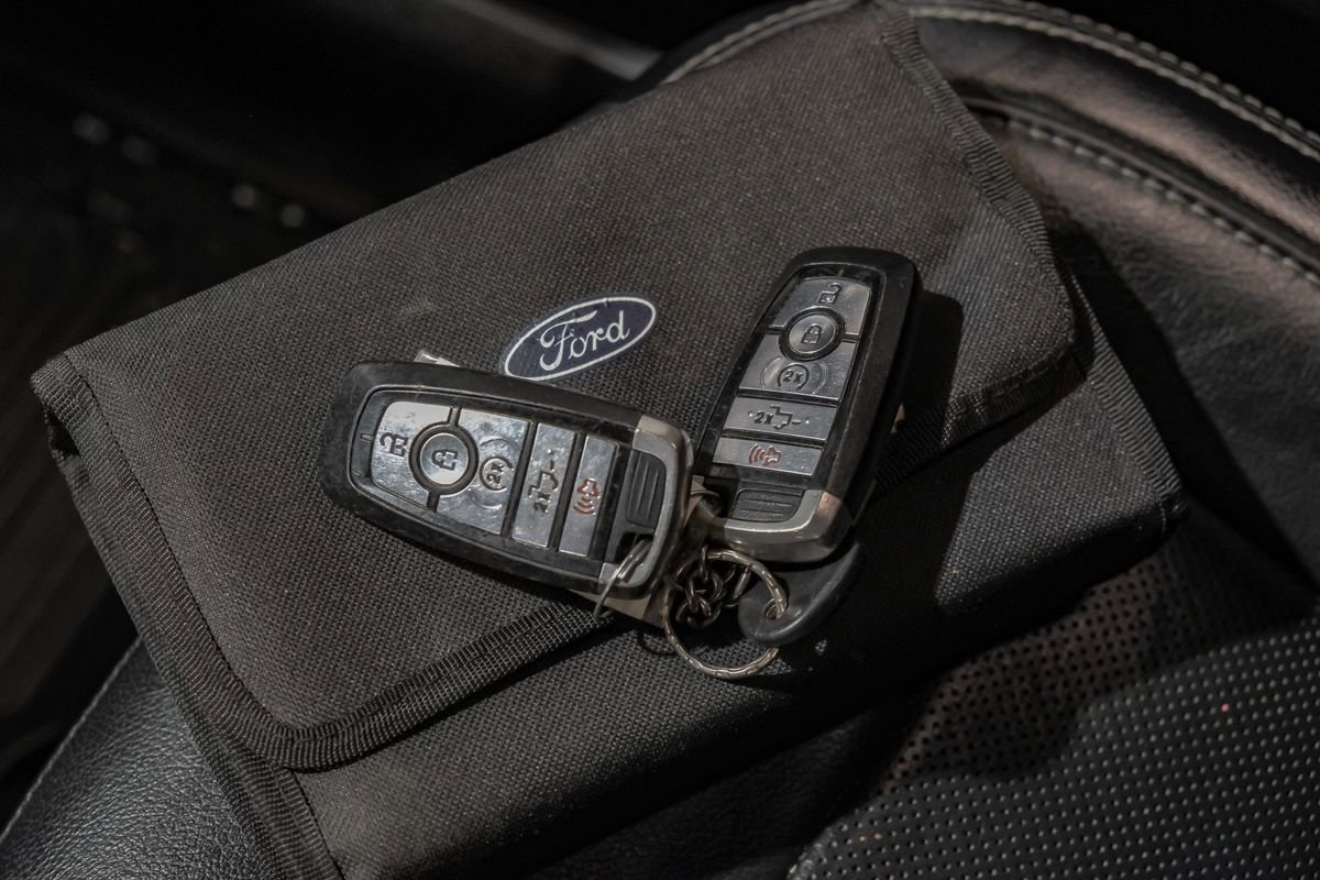 Used 2019 Ford F250 Lariat w/ Lariat Ultimate Package AWD/4WD image 66