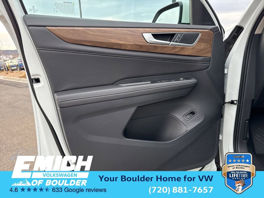 New 2025 Volkswagen Atlas SE image 10